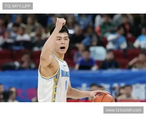 北京险胜上海 周琦犯规离场 方硕5犯拼搏